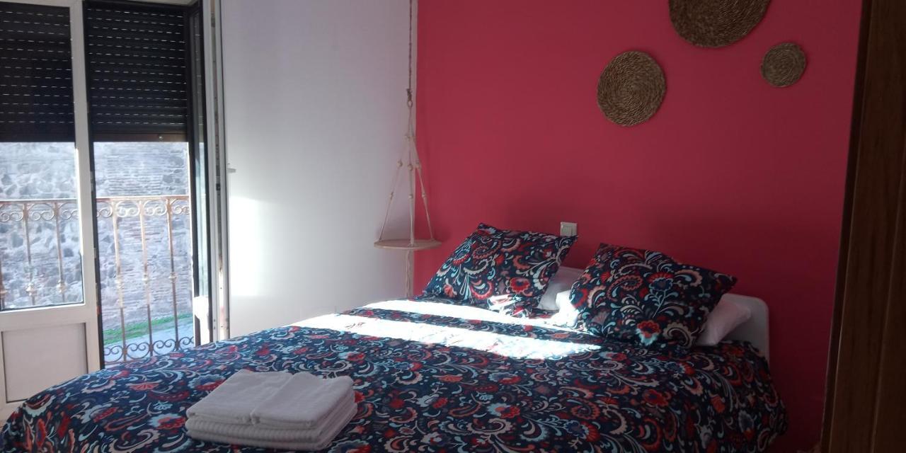 Puerta De Bisagra-Parking Gratis- Con 2 Habitaciones Толедо Экстерьер фото