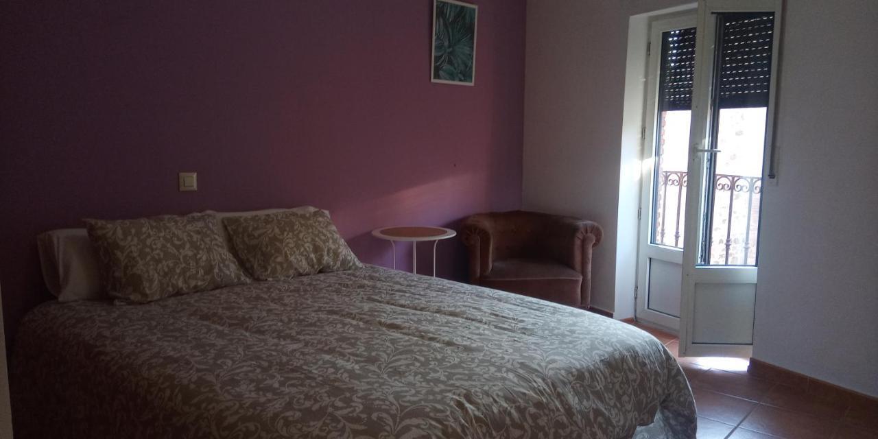 Apartamentos,Puerta De Bisagra-Parking Gratis Толедо Экстерьер фото